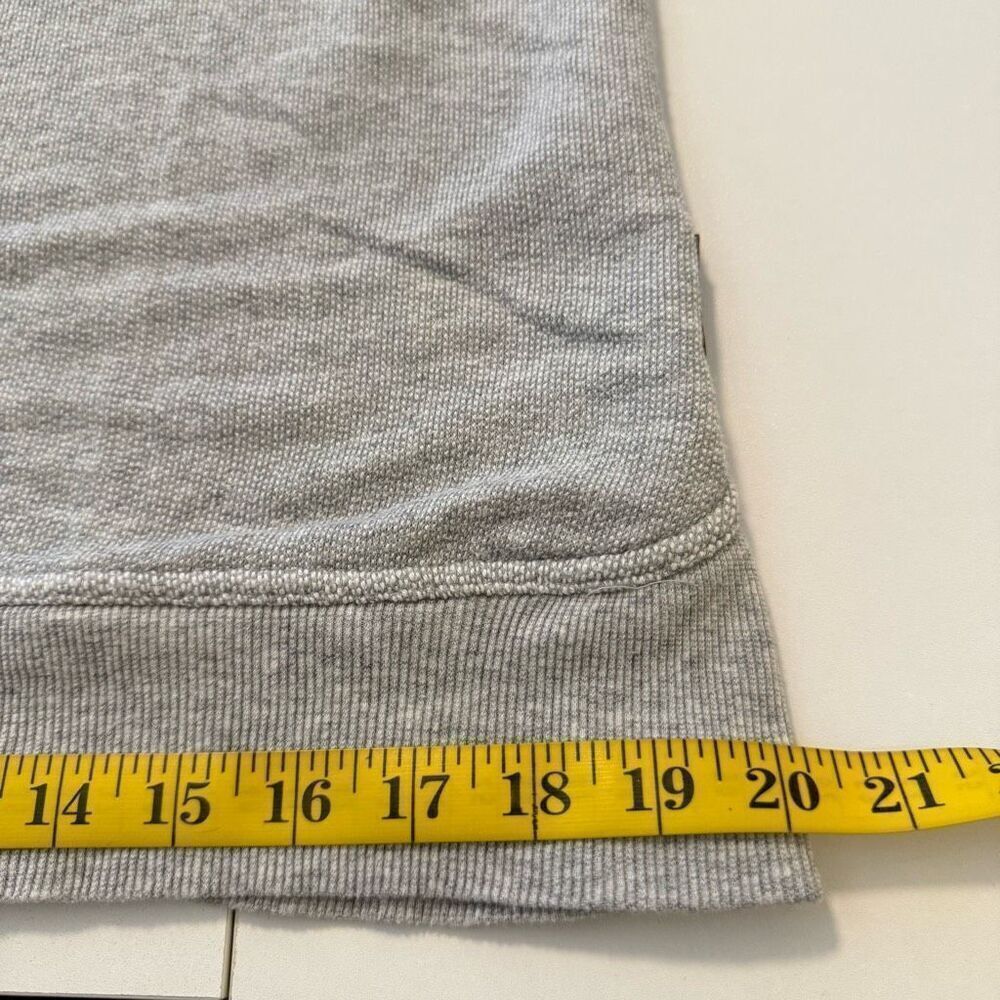 Roots Canada Gray Two Tone V Neck Sweatshirt Sz M Casual, Normcore - Picture 10 of 12